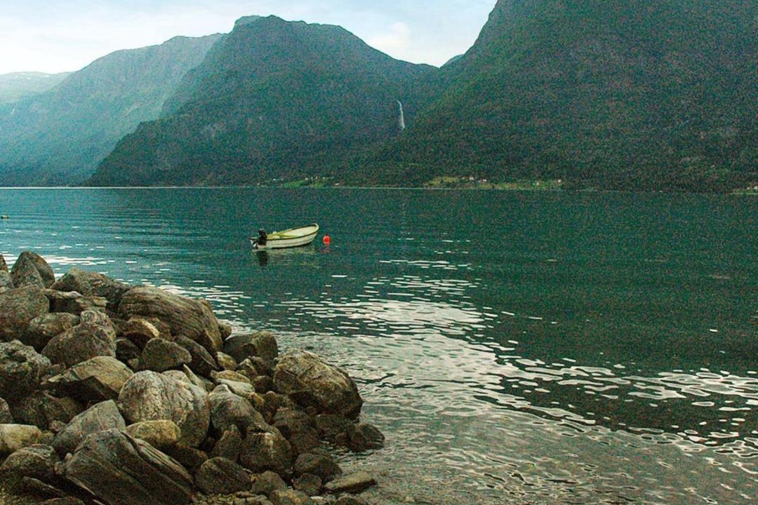 Photo of Outdoor in Luster