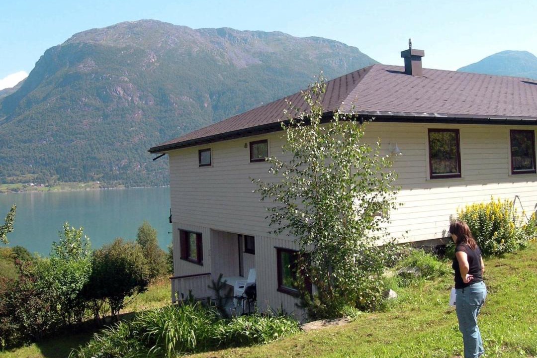 Photo of Buildings in Luster