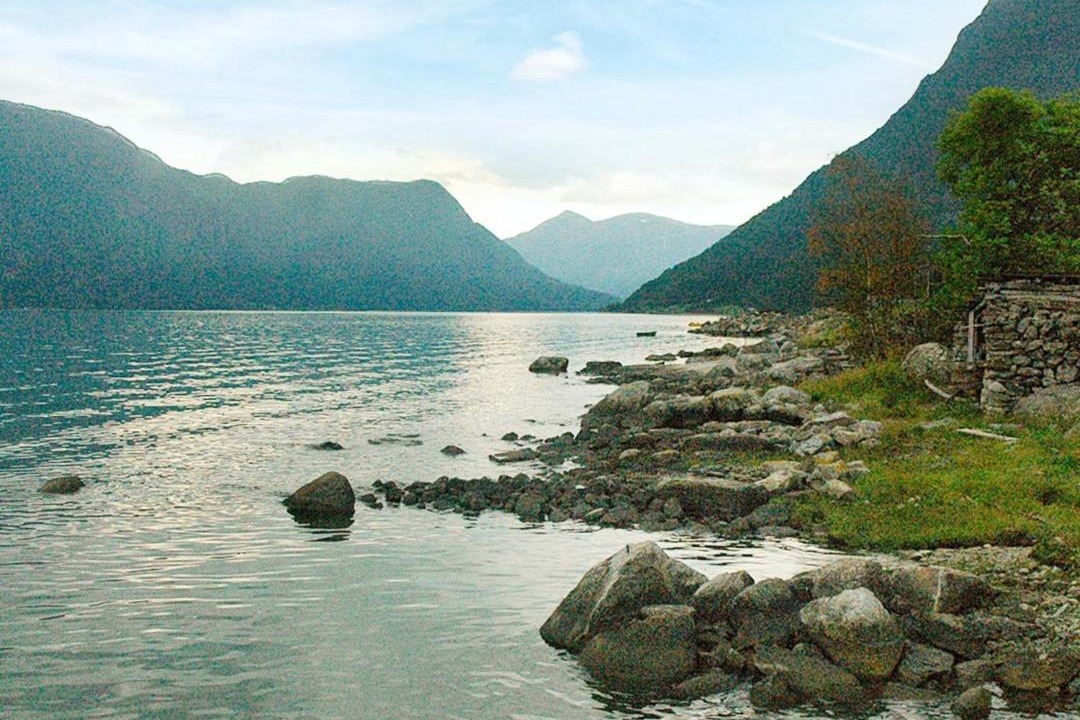 Photo of Outdoor in Luster