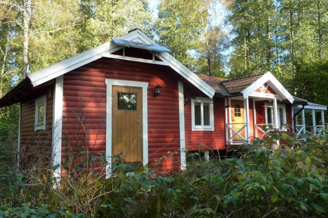Photo of Buildings in Braas