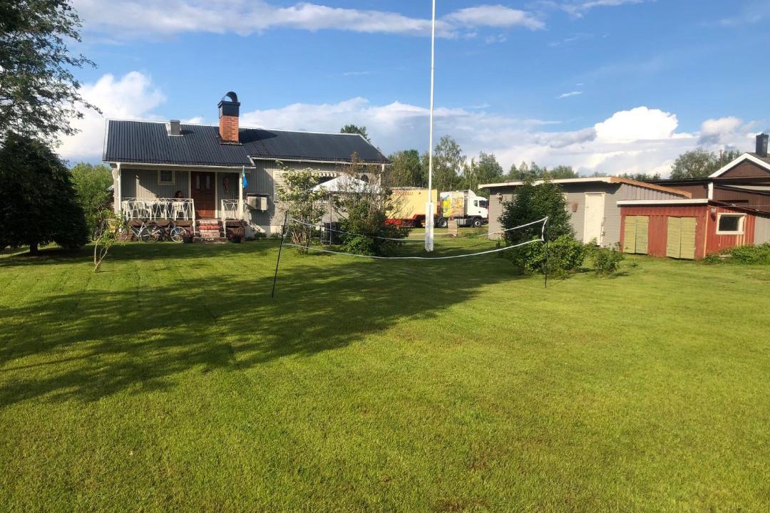 Photo of Buildings in Lillhardal
