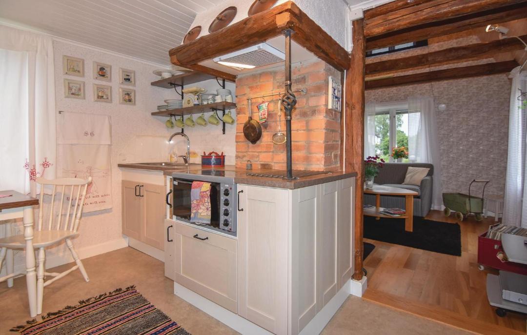 Photo of Kitchen in Larv