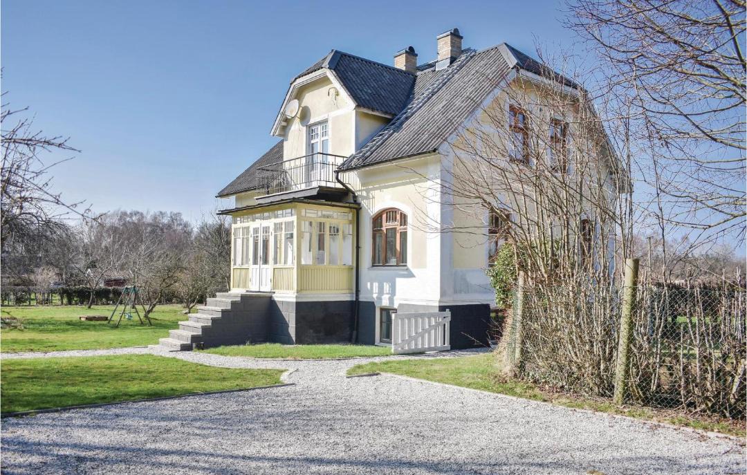 Photo of Buildings in Nyhamnslage