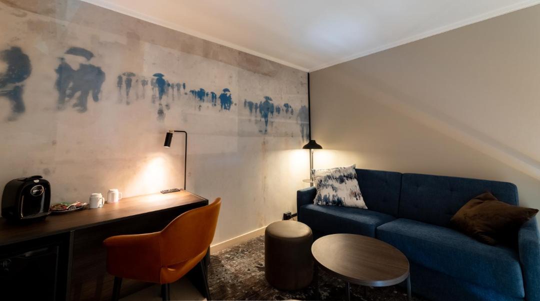 Photo of Others in Tiller