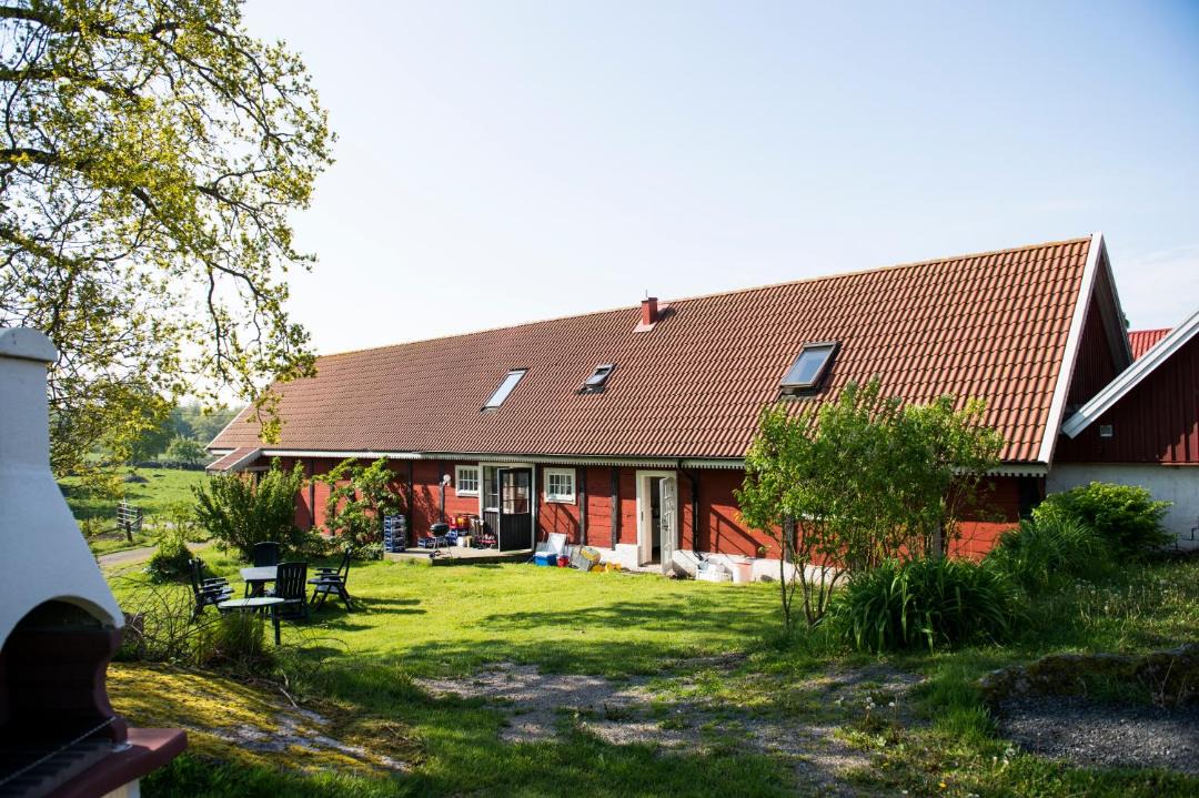 Photo of Others in Brakne-Hoby