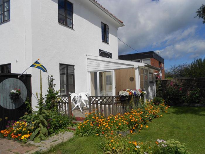 Photo of Buildings in Morbylanga