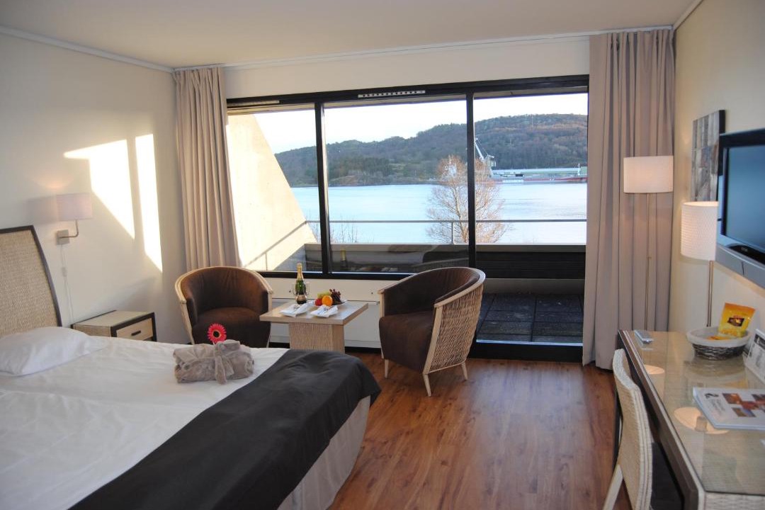 Photo of Others in Farsund