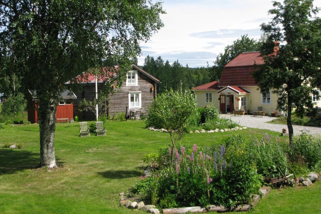 Photo of Buildings in Lugnvik