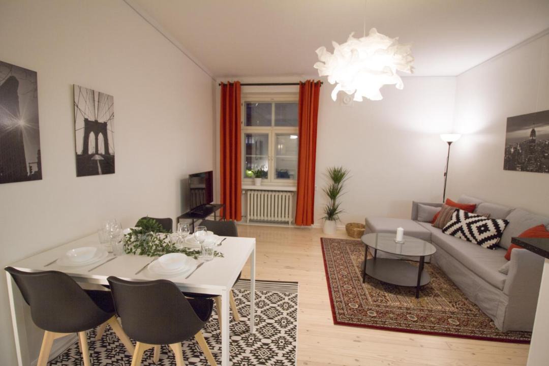 Photo of Livingroom in Etu-Toolo
