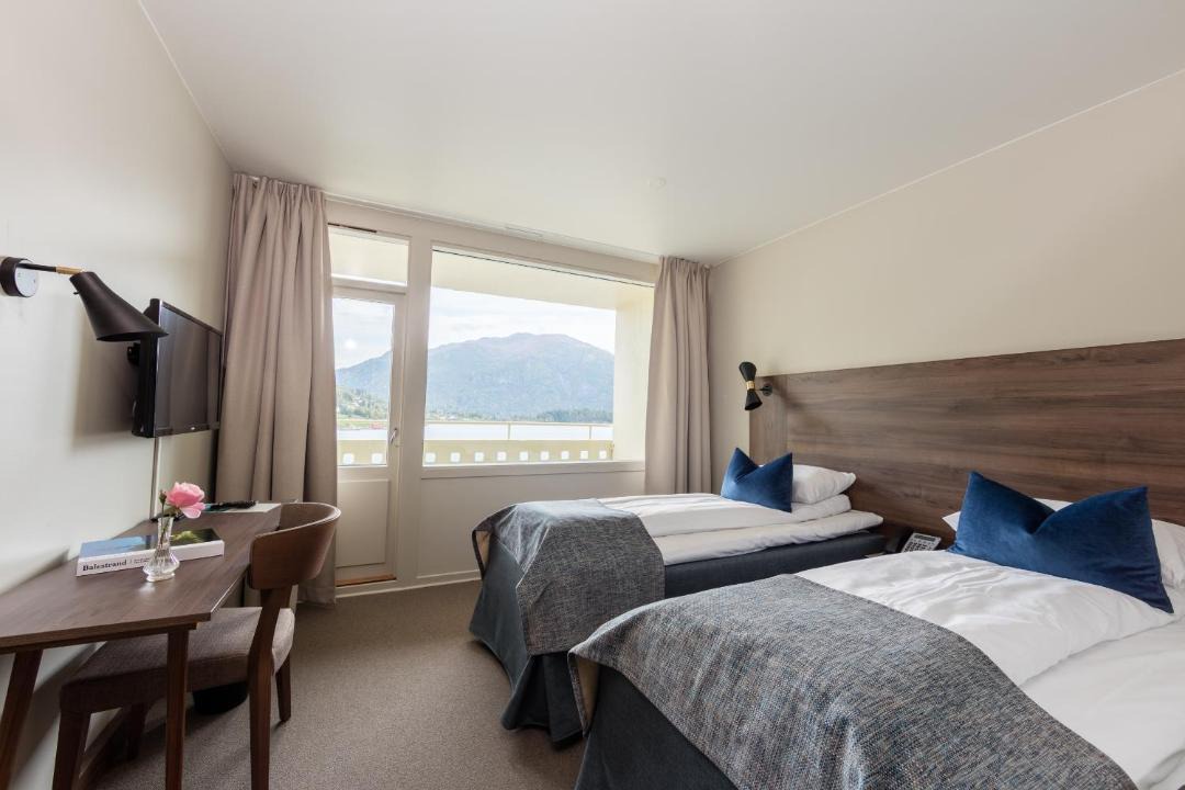 Photo of Others in Balestrand