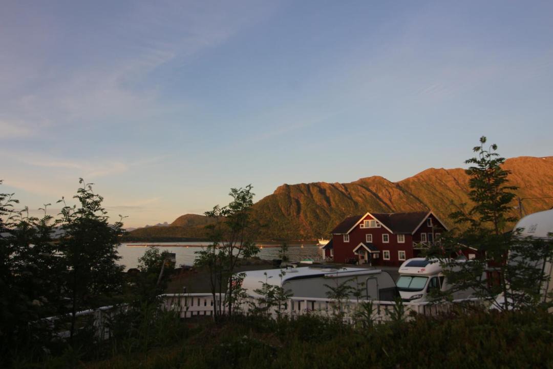 Photo of Others in Oksnes