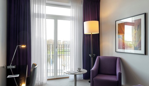 Superior Twin Room, River View