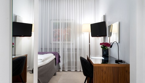 Standard Single Room, No Windows