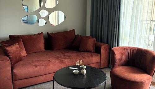 Deluxe Suite, Pool View