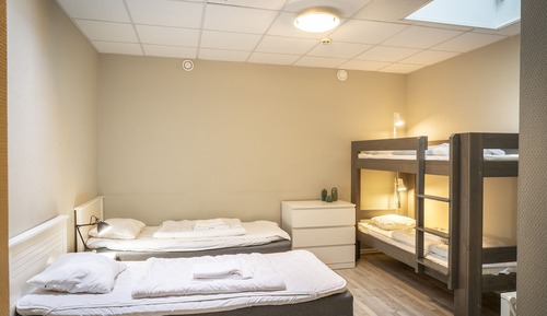 Quadruple room - skylight - shared bathroom