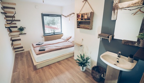 Standard Double Room, Shared Bathroom