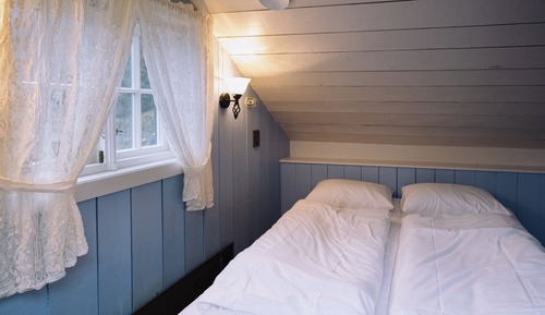 Economy Twin Room