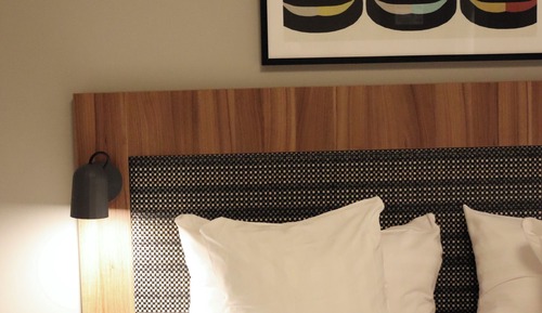Single Room, No Windows (Compact)