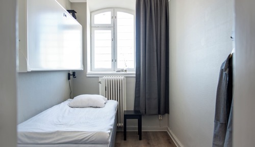 Basic Twin Room