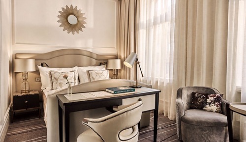 Superior Room (Family)