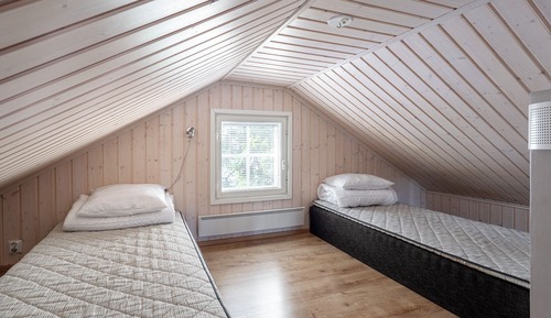 Comfort Cabin, 3 Bedrooms, Courtyard View