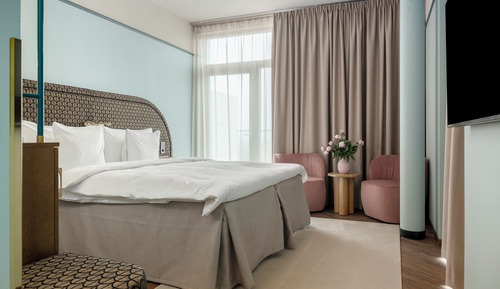 Superior Room, 1 King Bed, Non Smoking
