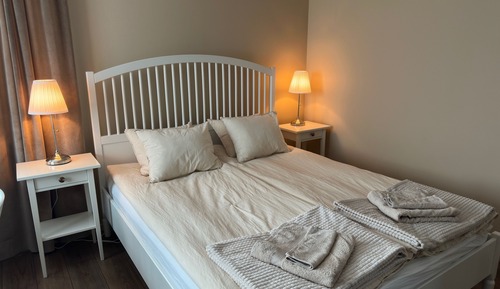 Basic Double or Twin Room, Patio, Garden View (Rum 7)