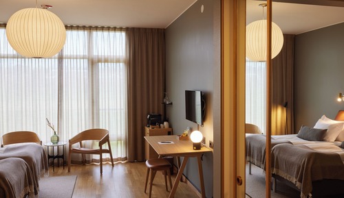 Deluxe Twin Room