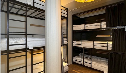 Private 6 Bed Dorm Room