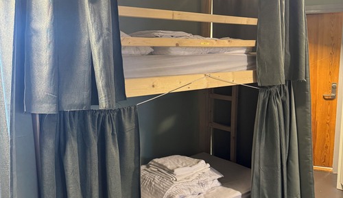 Basic Shared Dormitory, Mixed Dorm