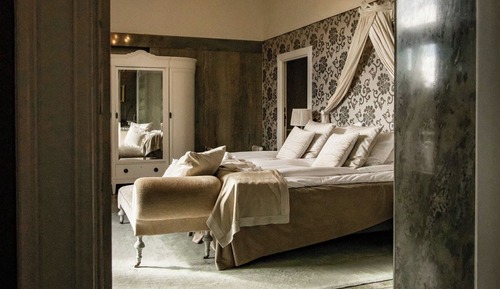 Suite, Garden View