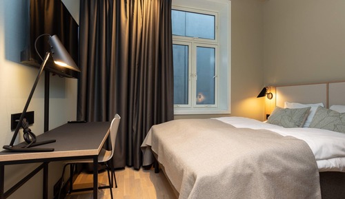 Double Room (Compact)