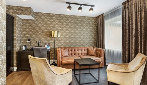 Superior Room, 1 King Bed, Non Smoking (with Sofabed)