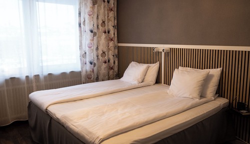 Family Room, 1 Queen Bed, Non Smoking (with Sofabed)