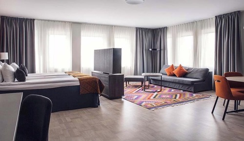 Suite, Non Smoking (Double, with Sofa Bed)