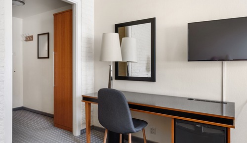 Economy Twin Room