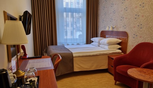 Double Room (bed 140 cm)