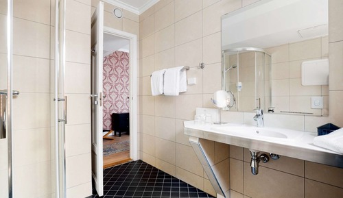 Superior Room, 2 Twin Beds, Non Smoking