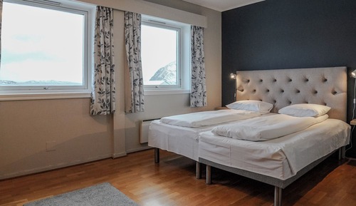 Panoramic Room