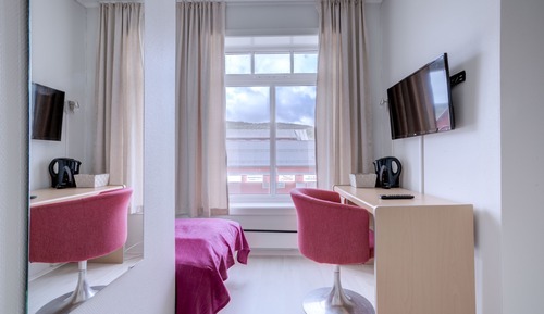 Economy Single Room