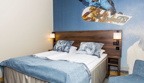 Standard Room, 1 King Bed