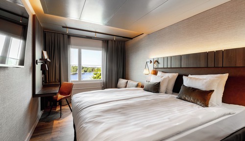 Superior Room, 1 King Bed (extra bed possibility)