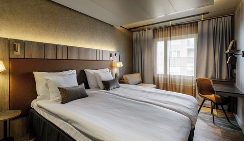 Standard Room, 1 King Bed