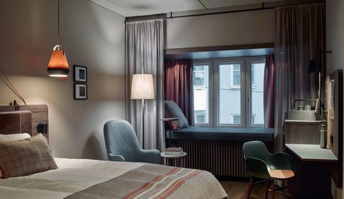 Double Room (Large King)
