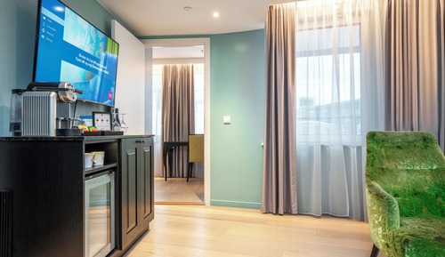 Suite, 1 Bedroom, Balcony