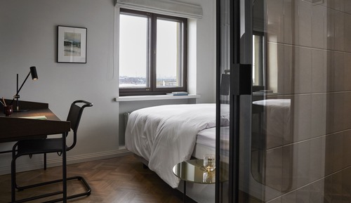 Single Room (Solo Up, with view)