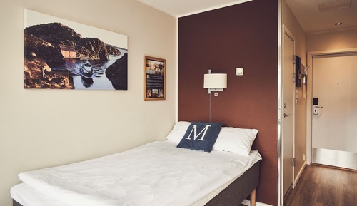 Single Room (Compact)