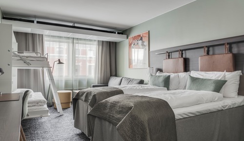 Family Room, Multiple Beds, Non Smoking
