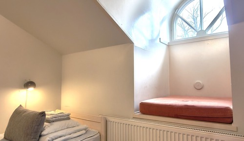 Triple Room, Shared Bathroom