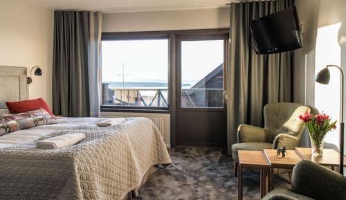 Classic Double Room, Lake View